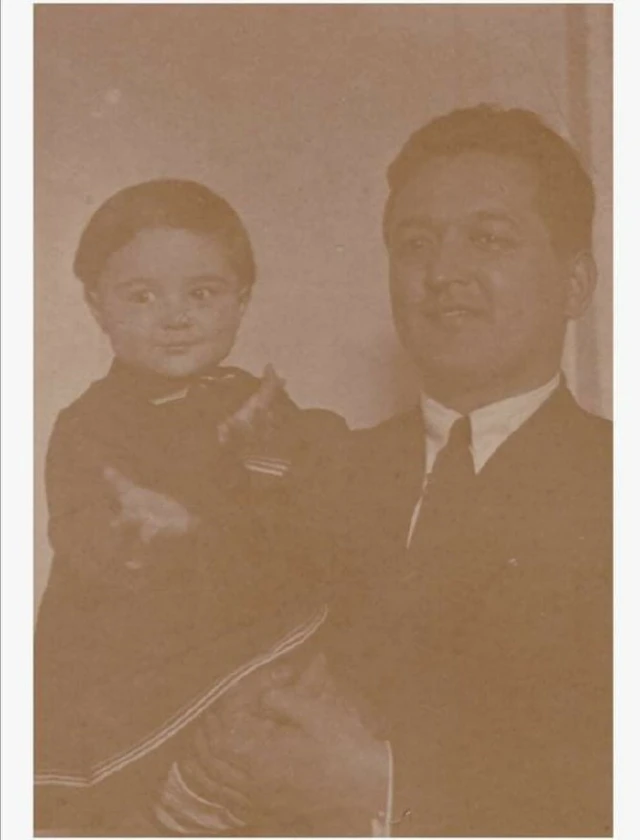 Султон Матқул қизи Алмара билан