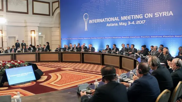 Astana görüşmelerine katılan heyetler