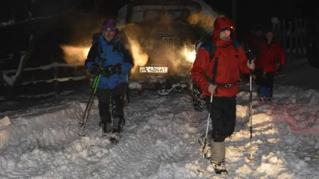 Поисковая операция не прекращается уже пятые сутки. Родные верят, что Игоря найдут живым