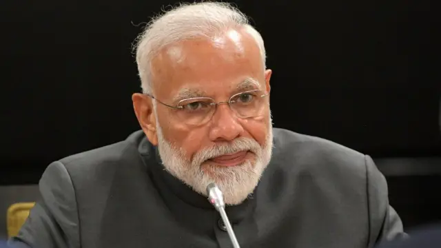 मोदी