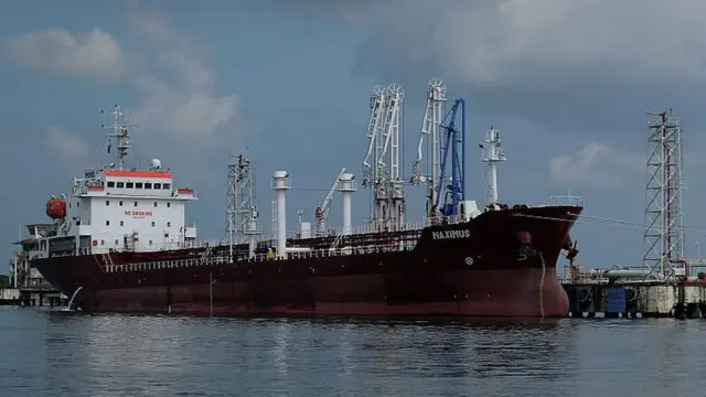 ఆయిల్ దిగమతి చేసే ఓడ (ఫైల్ ఫోటో)