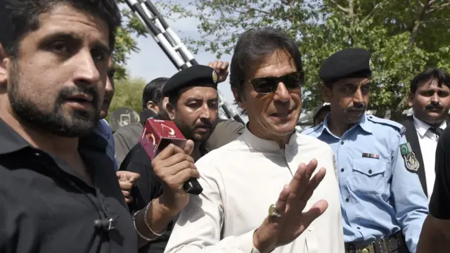 इमरान ख़ान