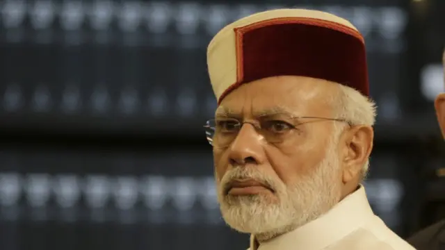 मोदी
