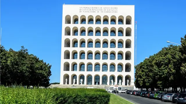 İtlayan Medeniyeti Sarayı