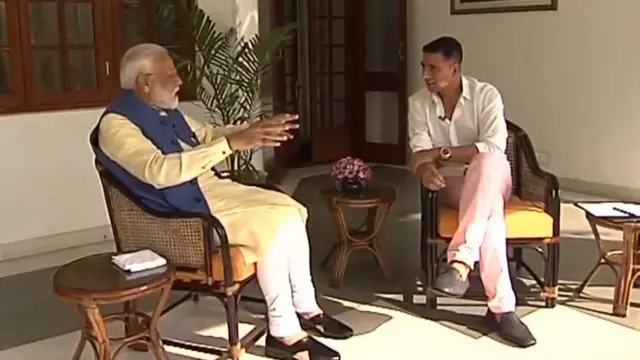 मोदी के साथ अक्षय