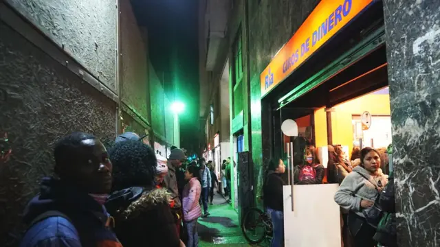 Oficina de remesas en Santiago