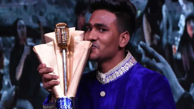 सनी अपनी इस जीत का सारा श्रेय अपनी मां को देते हैं