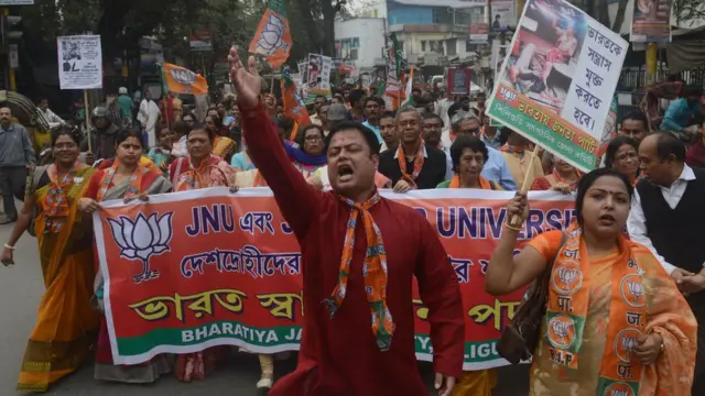 পশ্চিমবঙ্গে দিন দিন সরব হচ্ছে বিজেপি