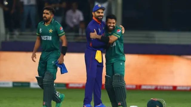 ਭਾਰਤ ਦਾ ਪਹਿਲਾ ਹੀ ਮੁਕਾਬਲਾ ਪਾਕਿਸਤਾਨ ਨਾਲ 23 ਅਕਤੂਬਰ ਨੂੰ ਮੈਲਬਰਨ ਕ੍ਰਿਕਟ ਗਰਾਊਂਡ ਵਿਖੇ ਹੋਵੇਗਾ।