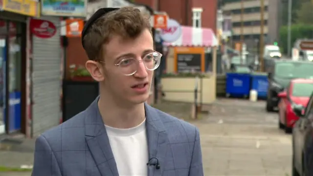 18歲的伊萊·哈塞爾（Eli Hassell）