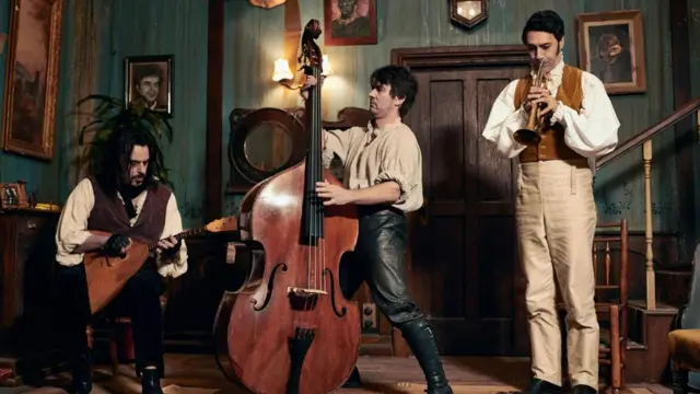 Що ми робимо у тінях