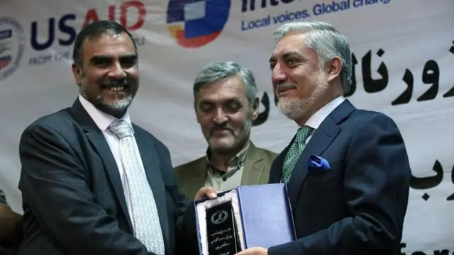 تصویری از عبدالله و توحیدی