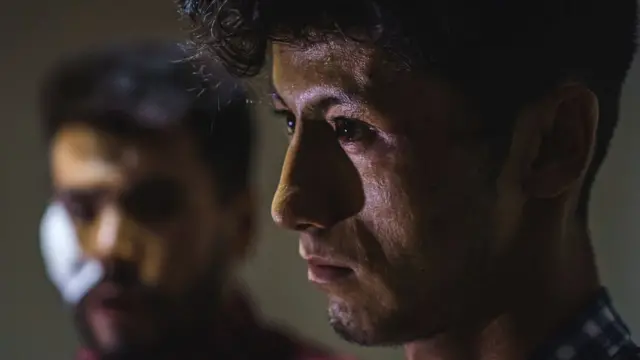 تقی دریابی و همکارش