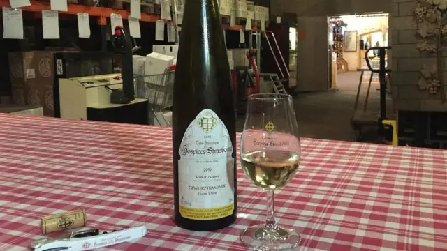 Botella de Gewürztraminer