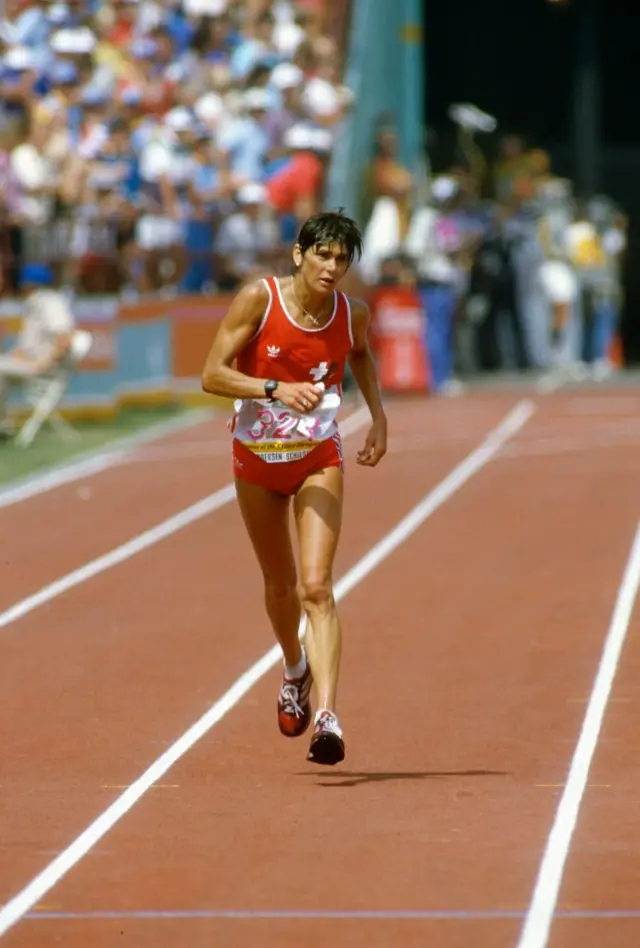 கேப்ரியலா ஆண்டெர்சன் ஸ்கீஸ்