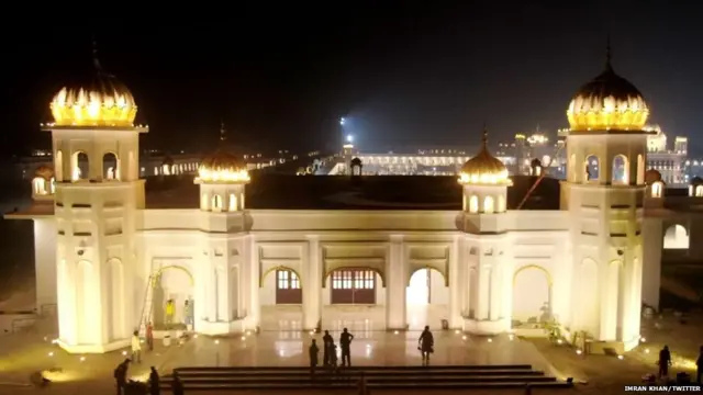 ਇਮਰਾਨ ਖ਼ਾਨ