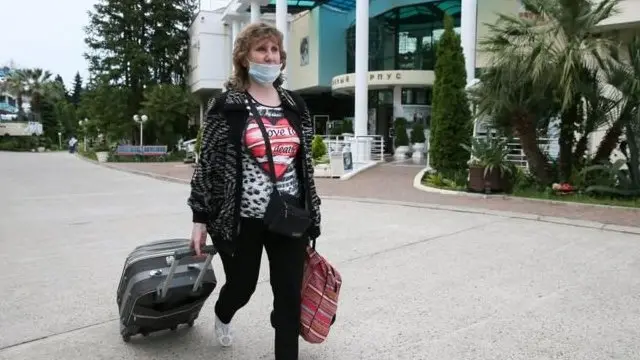 Сафарга отланган россиялик аёл