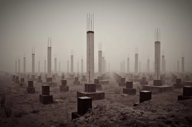 Заброшенная стройка торгового центра в Рязани