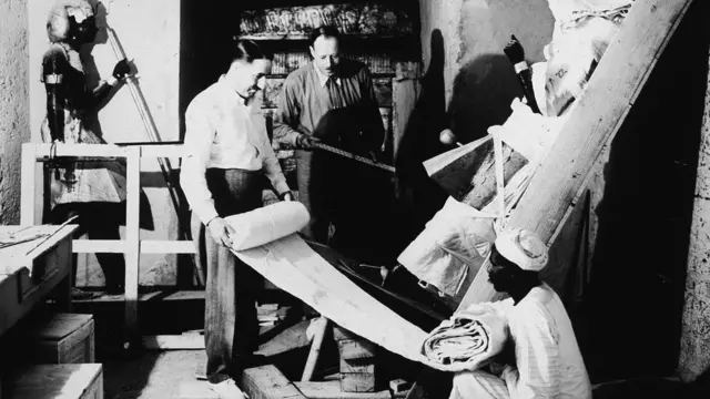 мед Тутанхамон