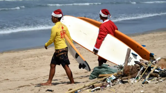 Bali, selancar, santa klaus