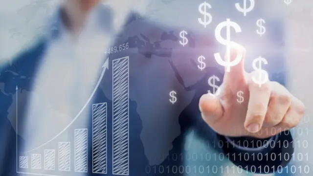 العمل رغم امتلاك ثروة