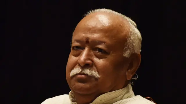 मोहन भागवत, राष्ट्रीय स्वयंसेवक संघ, भाजप, काँग्रेस