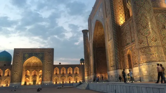 Бетакрор Регистон