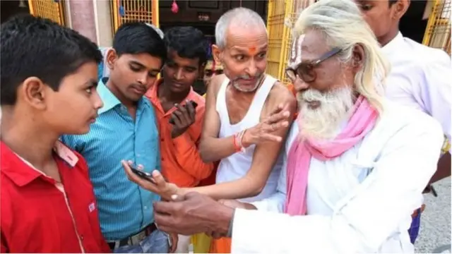 అయోధ్య ప్రజలు ఎంత సంతోషంగా ఉన్నారు