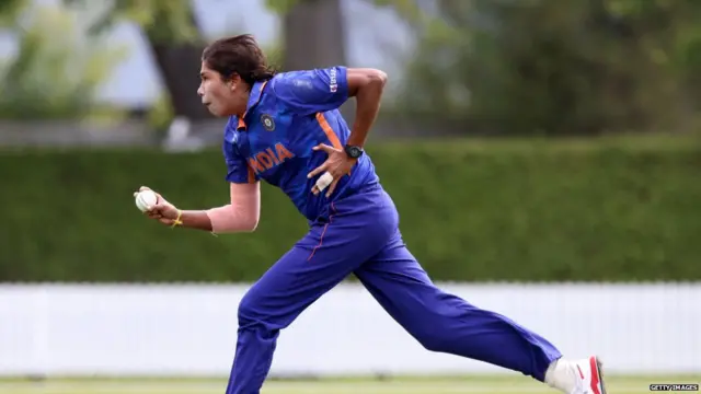 झूलन गोस्वामी