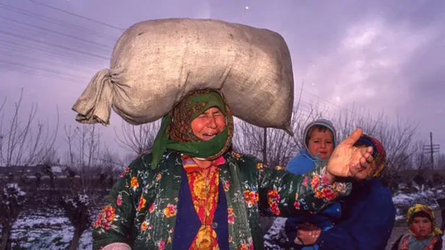 Des centaines de milliers de morts et de déplacées, cette guerre qui perdure en Afghanistan a systématiquement détruit le tissu économique