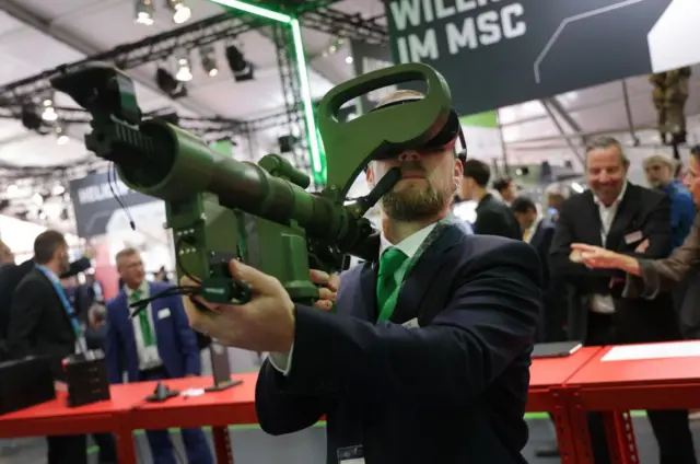 تجريب نسخة مطورة من صواريخ ستينغر في معرض ألمانيا الجوي 2024