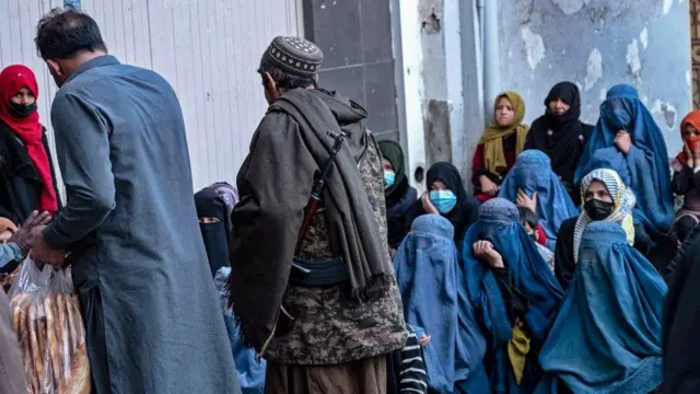 अफ़ग़ानिस्तान में महिलाओं से संंबंधित एक तस्वीर