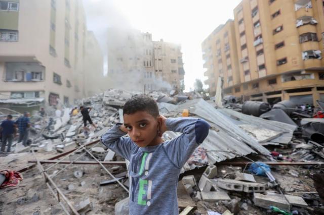 Conflito Israel-Hamas: o trauma da guerra para as crianças - BBC News ...