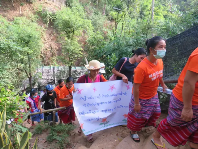 အမျိုးသမီးတွေအပေါ် အကြမ်းဖက်မှုတိုက်ဖျက်ရေးလှုပ်ရှားမှု ပြည်တွင်းက မြင်ကွင်း