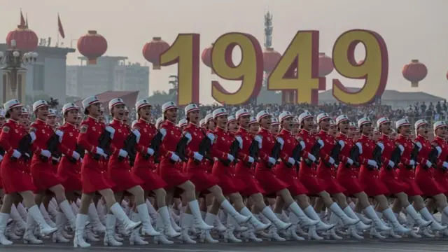 2019 年 10 月 1 日，中國軍隊在天安門廣場舉行慶祝中華人民共和國成立 70 週年閱兵式前的最後一次彩排