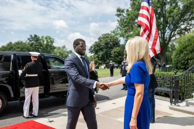 Arrivée du président sénégalais Bassirou Diomaye Faye à la Maison Blanche