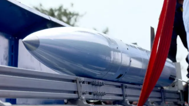 மறுபயன்பாட்டு ஹைப்ரிட் ராக்கெட்