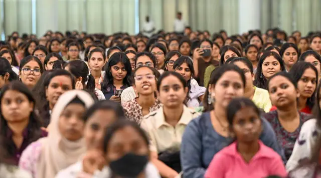 लड़कियां