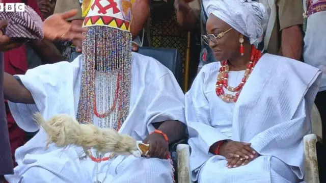 Alaafin Owoade ati Olori rẹ