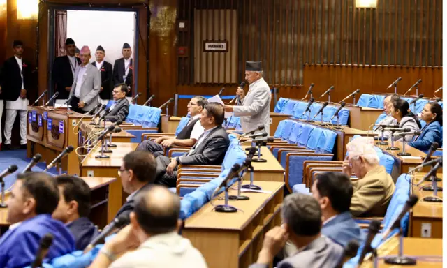 प्रतिनिधिसभा बैठकमा बोल्दै माओवादी केन्द्रका हितराज पाण्डे