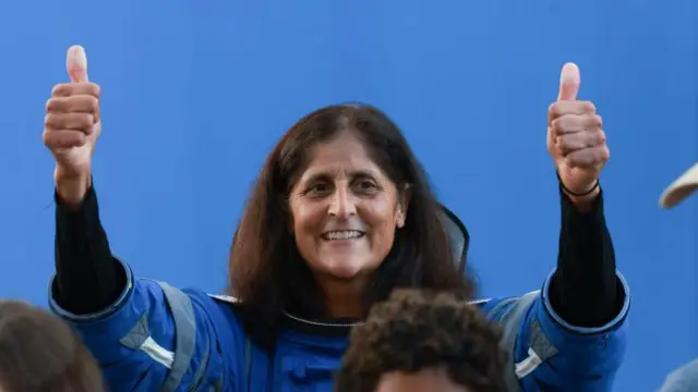 Astronaut Suni Williams ketika difoto pada 5 Juni 2024 di Cape Canaveral, Florida