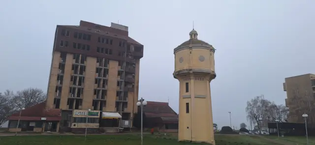 Nekadašnji hotel Dunav u Vukovaru