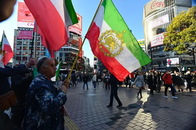 تجمع ایرانی‌ها در توکیو (۲۱ دی/۱۱ ژانویه)