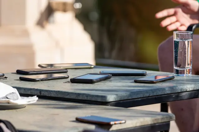 ስማርት ስልክታት