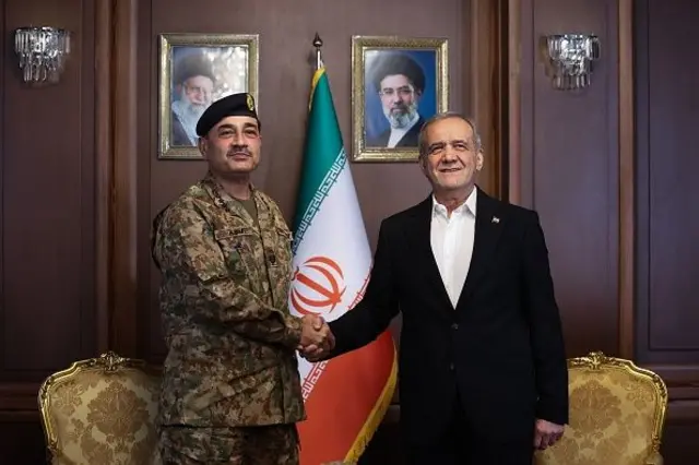 Asim Munir and Masoud Pezeshkian