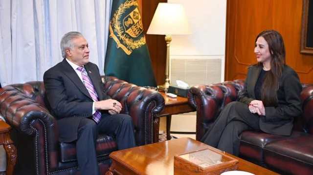 Pakistan, USA