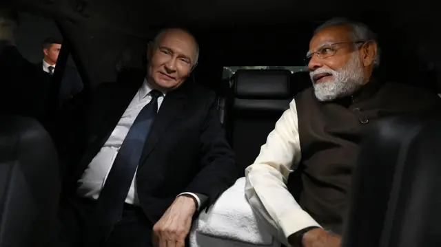 ਨਰਿੰਦਰ ਮੋਦੀ ਅਤੇ ਵਲਾਦੀਮੀਰ ਪੁਤਿਨ