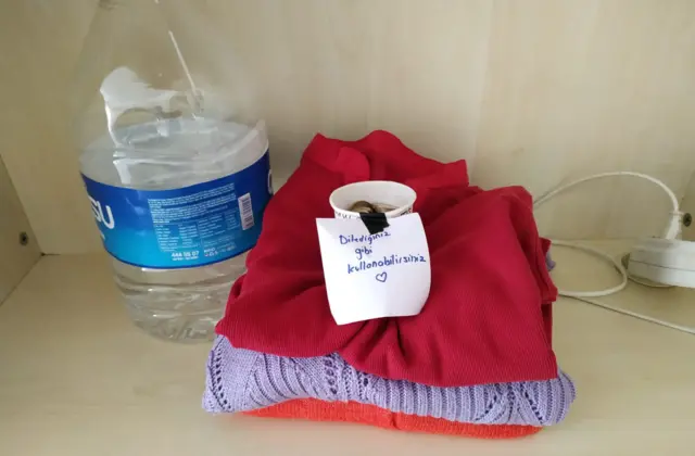 Öğrencilerin depremzedelere bıraktığı not