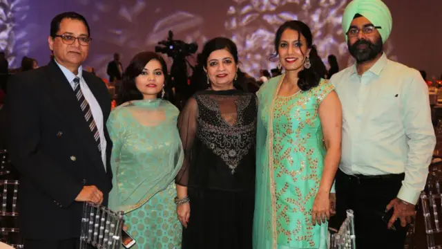 ਓਨਟਾਰੀਓ ਕੈਨੇਡਾ ਵਿੱਚ ਸਿੱਖ ਭਾਈਚਾਰੇ ਦੇ ਲੋਕਾਂ ਦੀ ਇੱਕ ਪੁਰਾਣੀ ਤਸਵੀਰ