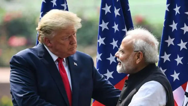 டொனால்ட் டிரம்ப்